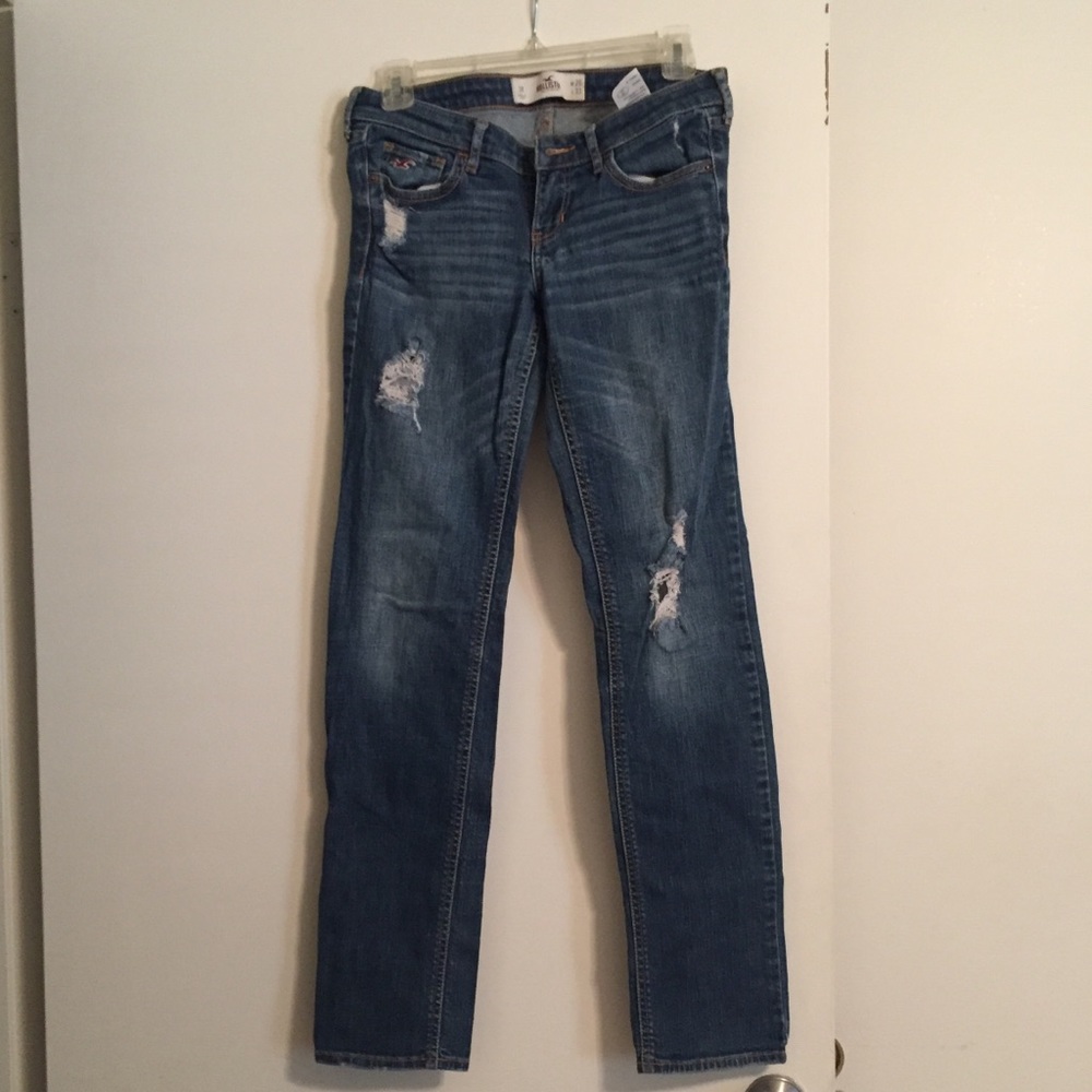 Hollister ripped skinny jeans